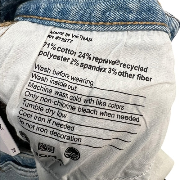 Sonoma Goods For Life® Curvy Straight-Leg High-Waisted Jeans – Size 2R - Picture 6 of 6